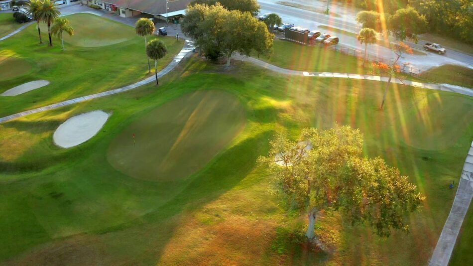 Scenic golf course in New Smyrna Beach