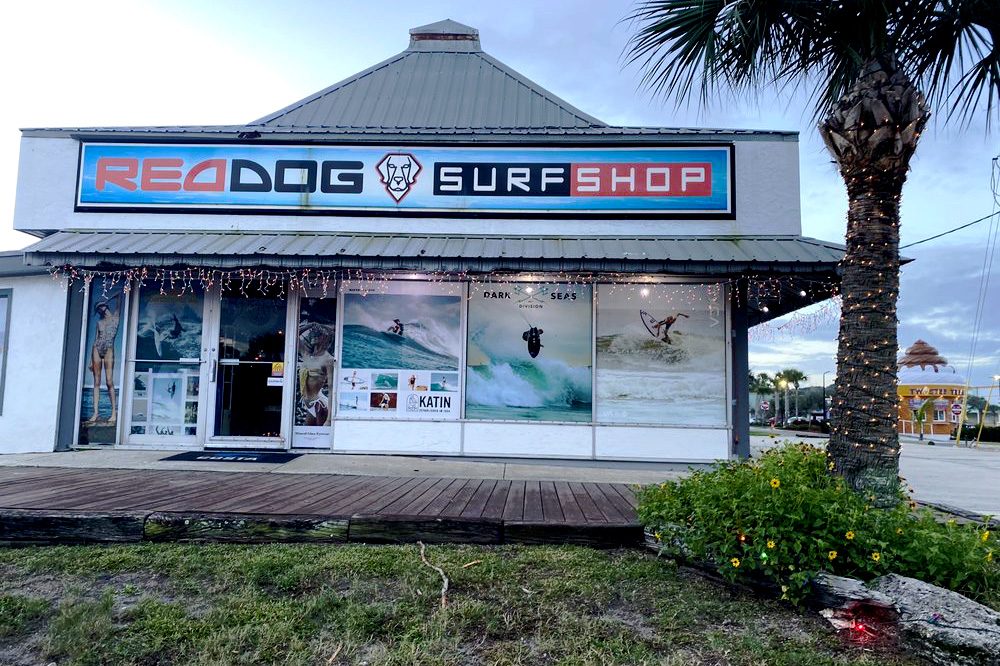 red dog surf shop